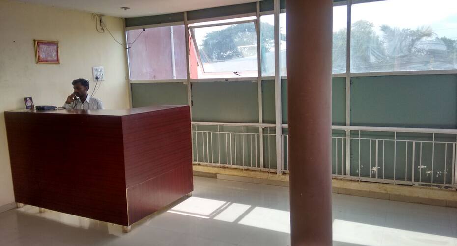 Hotel New Shree Ram, Karad 2